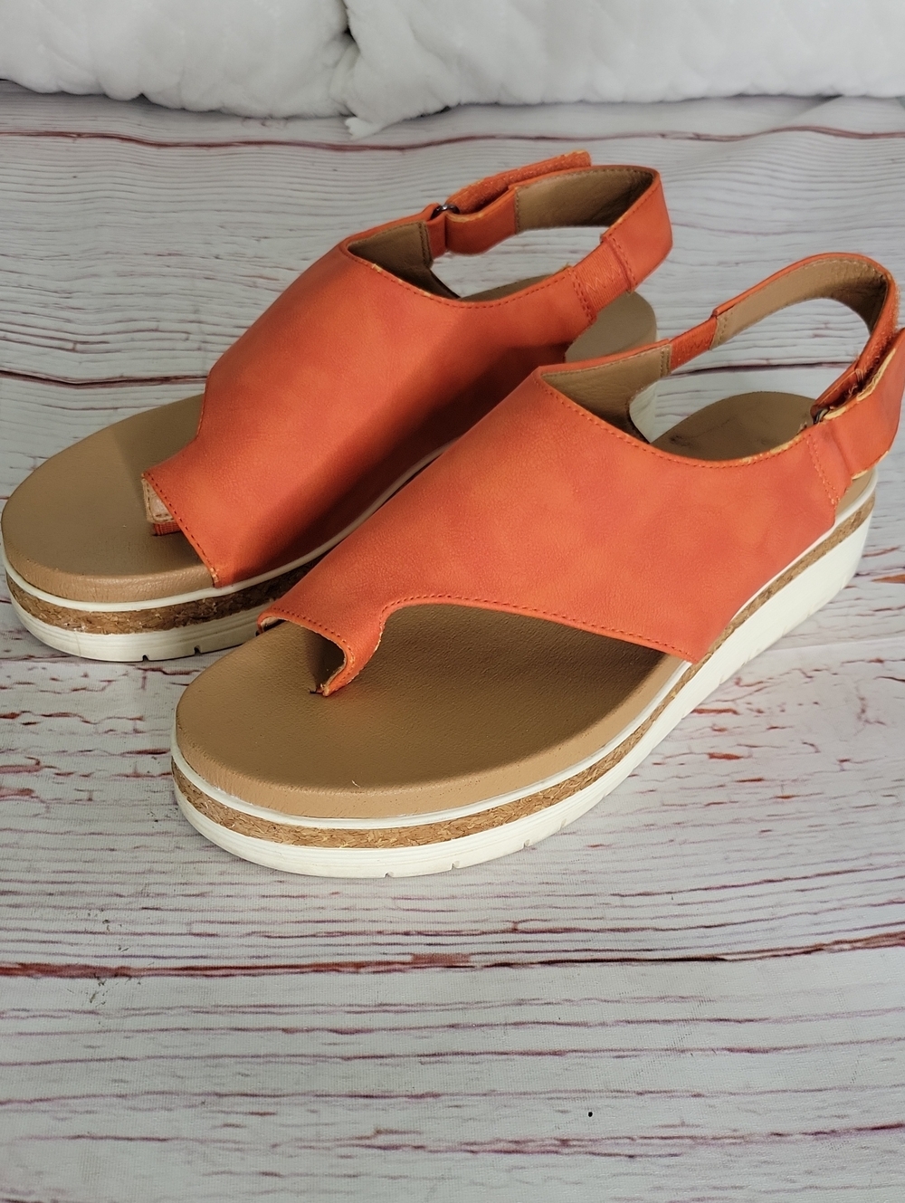 Adrienne Vittadini Women’s Orange Open-Toe Slingback Orange Sandals Size 7
